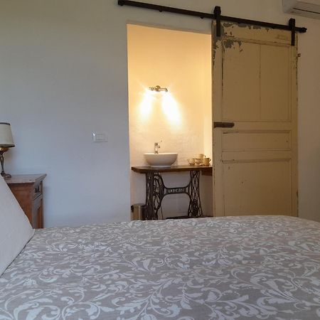 Madama Langa Country House Con Piscina Nelle Vigne 몬테루포알비즈 외부 사진